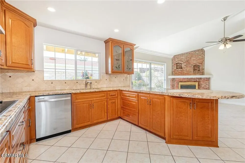 3520 Vicki Court Simi Valley, CA 93063