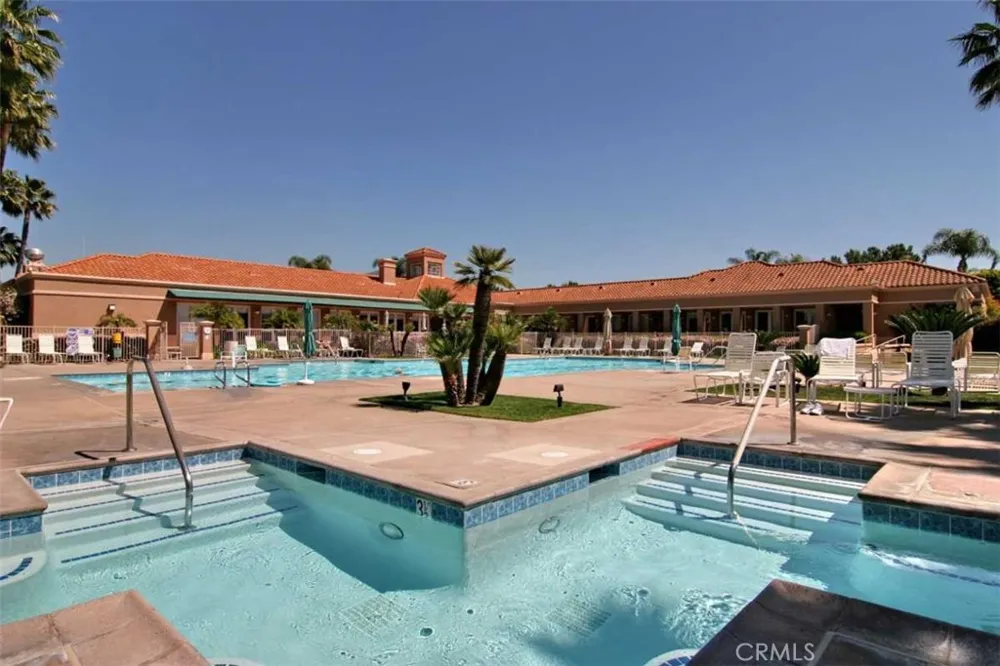 21256 Cancun Mission Viejo, CA 92692