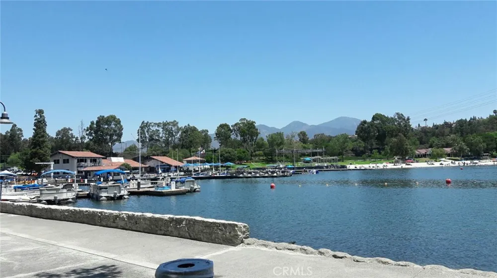 21256 Cancun Mission Viejo, CA 92692