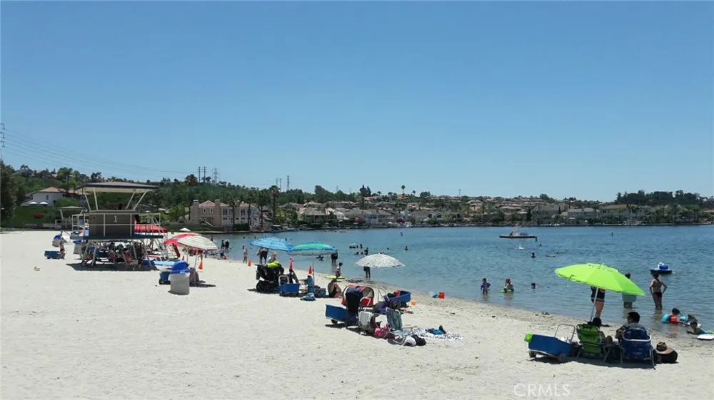 21256 Cancun Mission Viejo, CA 92692