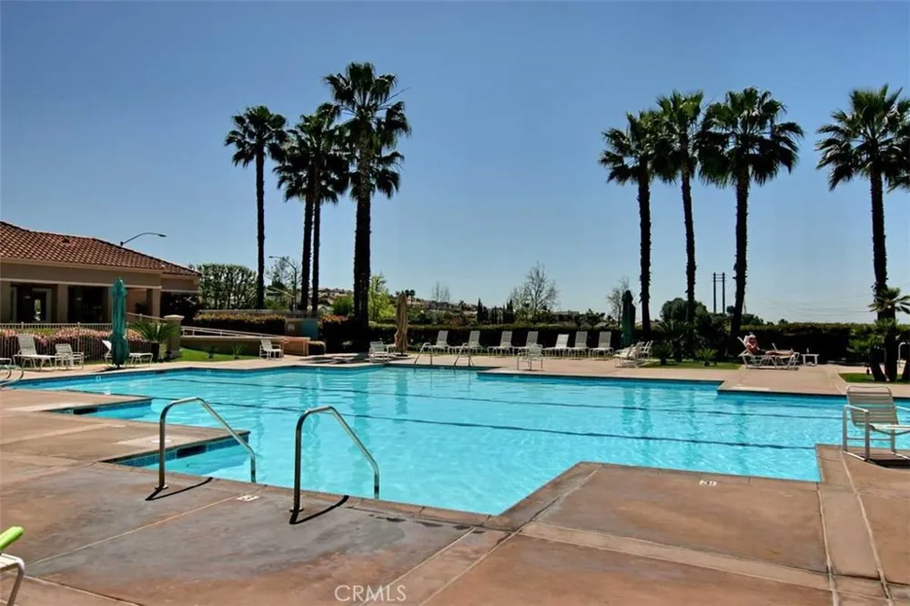 21256 Cancun Mission Viejo, CA 92692