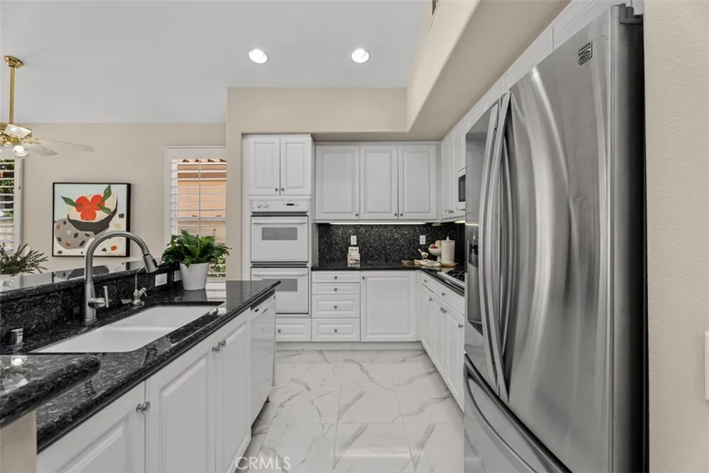 21256 Cancun Mission Viejo, CA 92692