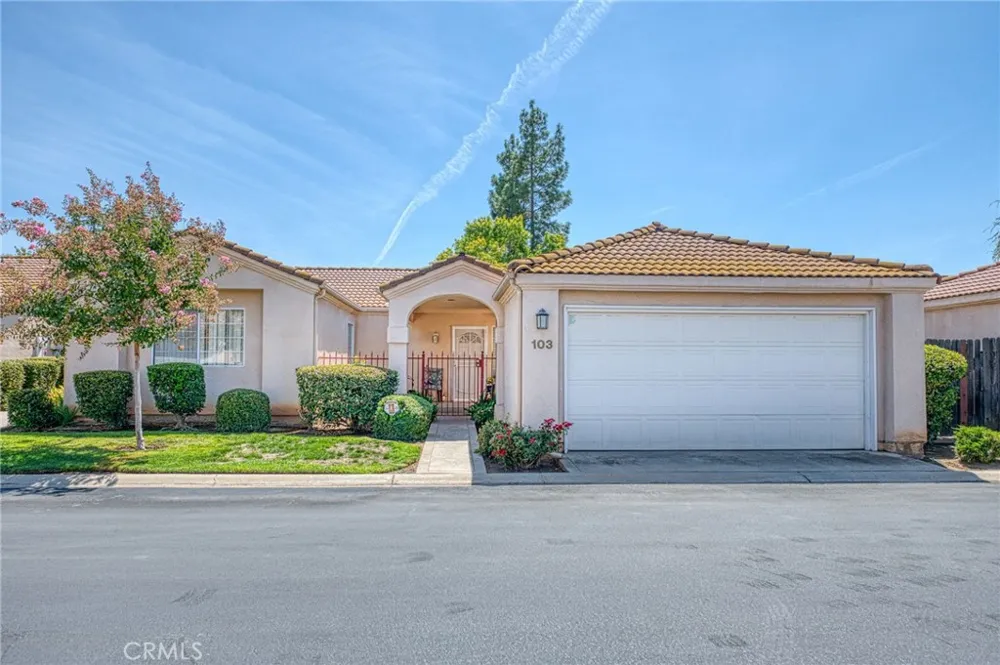 6706 Chestnut Fresno, CA 93710