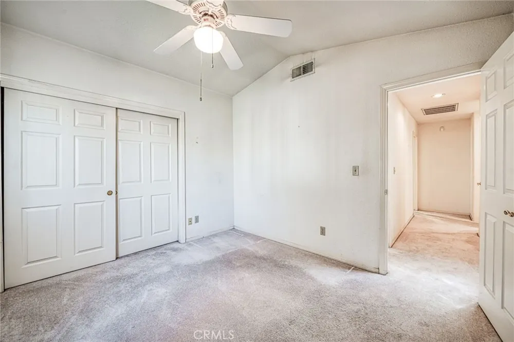 6706 Chestnut Fresno, CA 93710