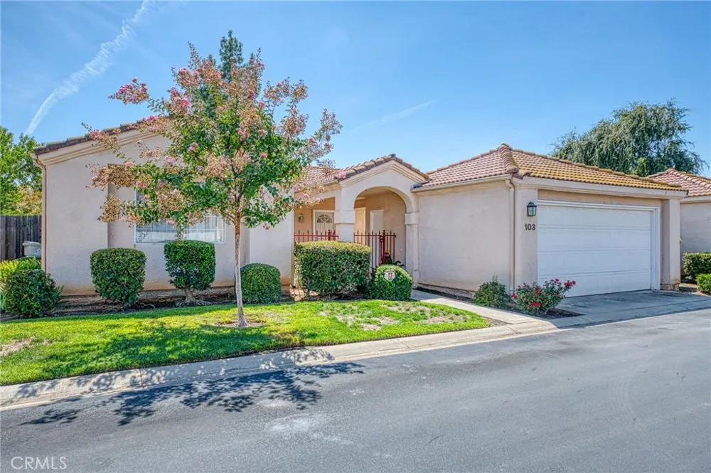 6706 Chestnut Fresno, CA 93710