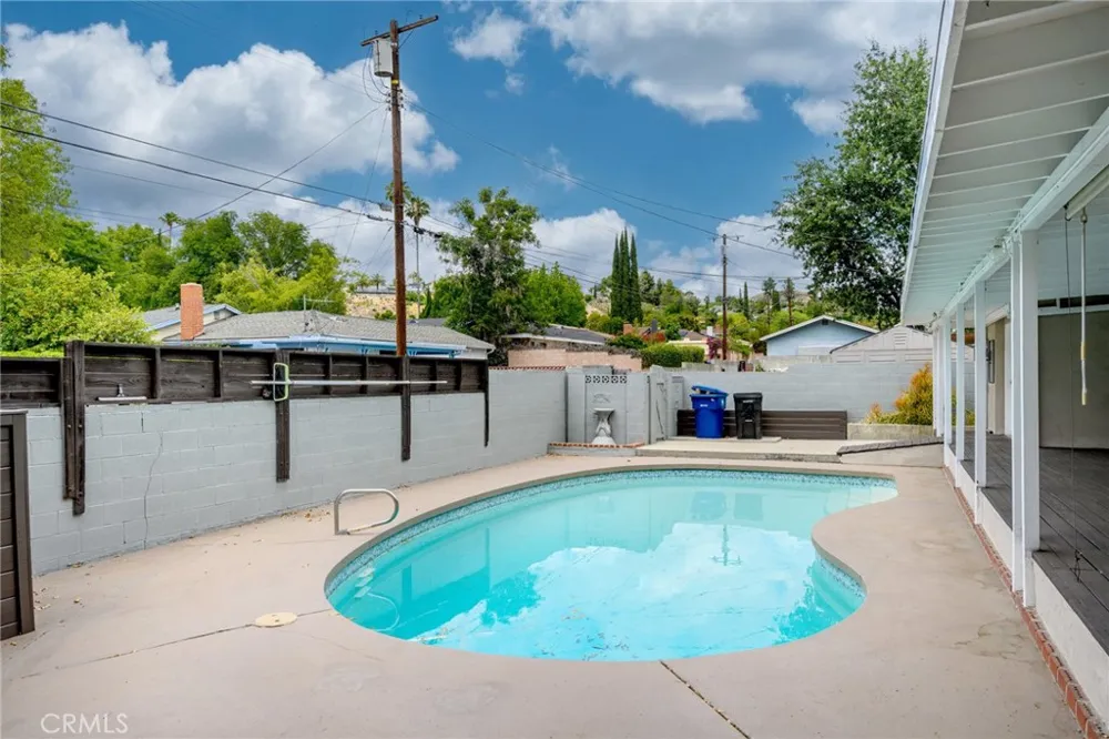 11555 Collett Ave Granada Hills, CA 91344