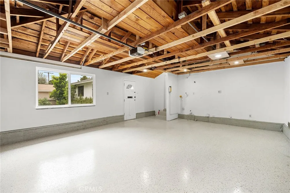 11555 Collett Ave Granada Hills, CA 91344