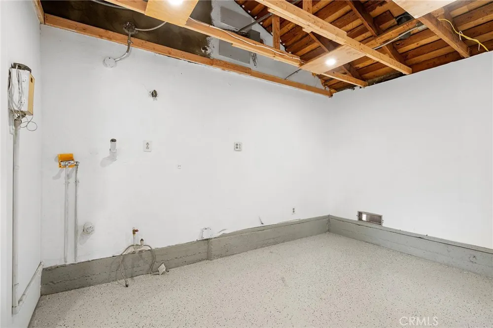 11555 Collett Ave Granada Hills, CA 91344
