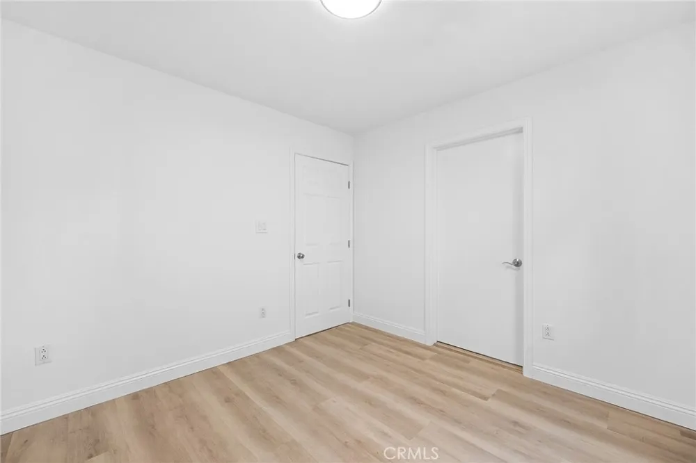 11555 Collett Ave Granada Hills, CA 91344