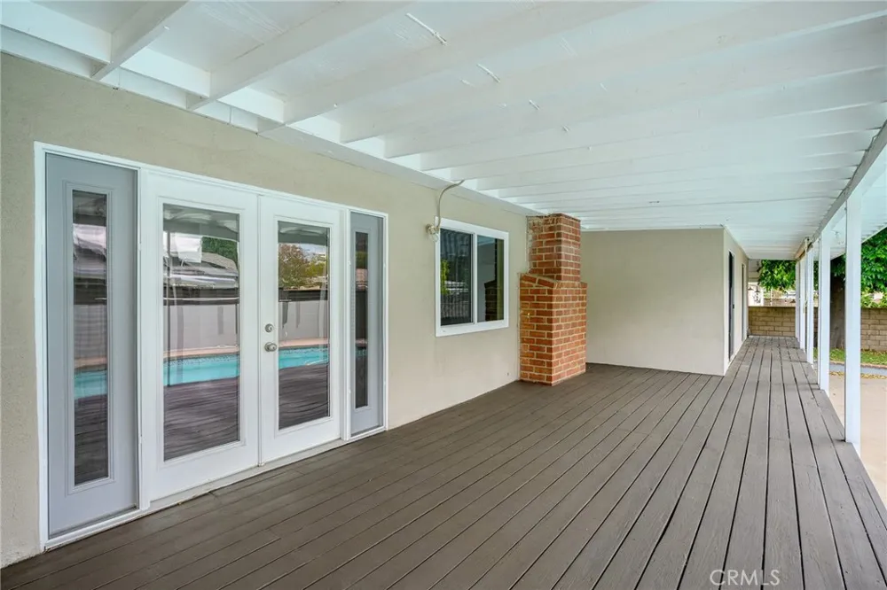 11555 Collett Ave Granada Hills, CA 91344