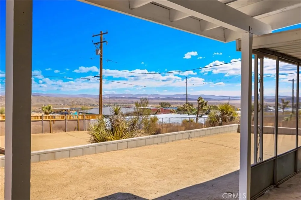 60796 Natoma Trail Joshua Tree, CA 92252