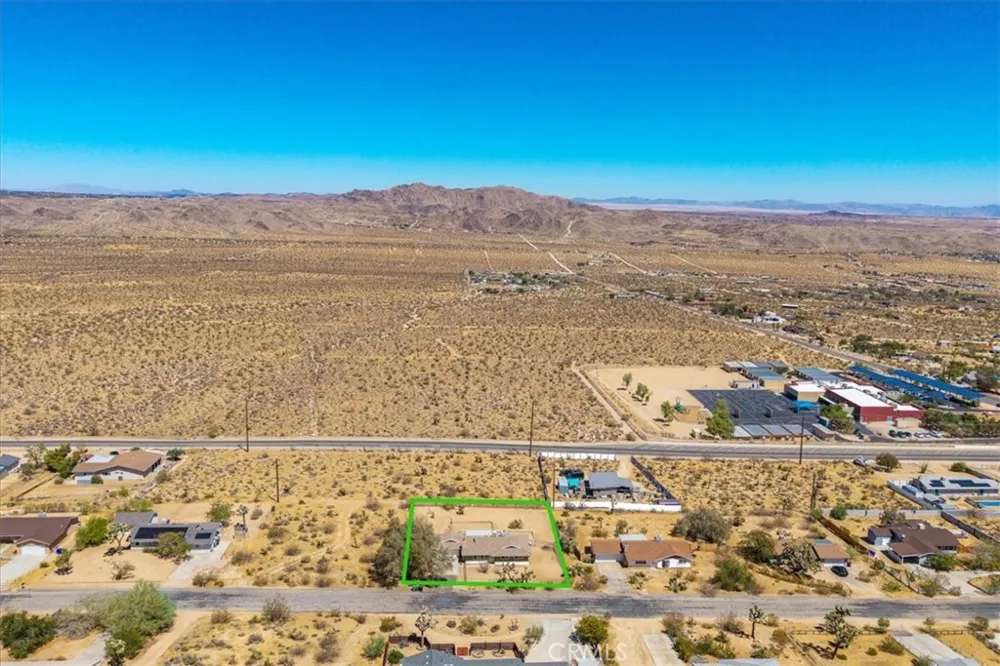 60796 Natoma Trail Joshua Tree, CA 92252