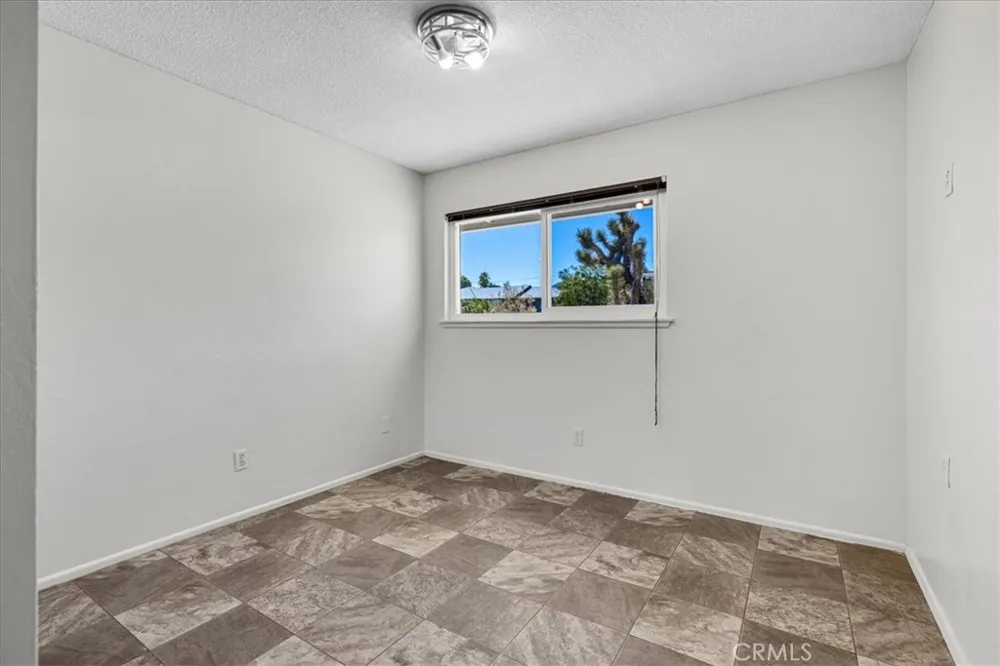 60796 Natoma Trail Joshua Tree, CA 92252