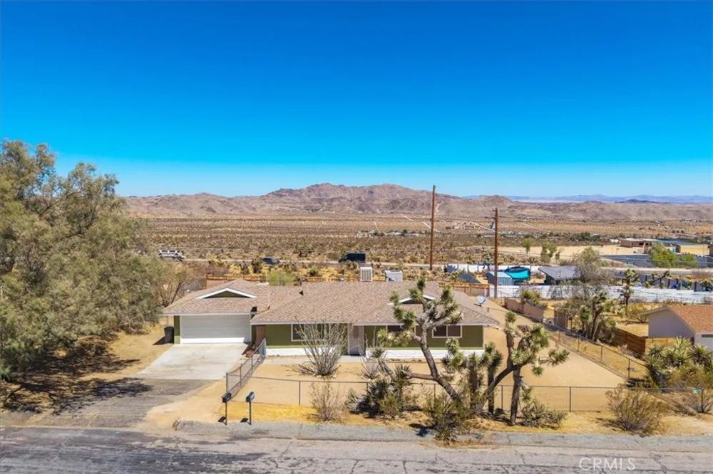 60796 Natoma Trail Joshua Tree, CA 92252