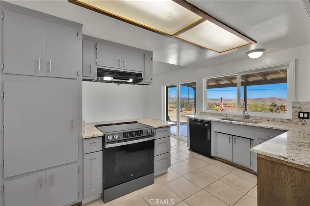 60796 Natoma Trail Joshua Tree, CA 92252
