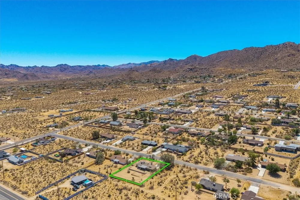 60796 Natoma Trail Joshua Tree, CA 92252