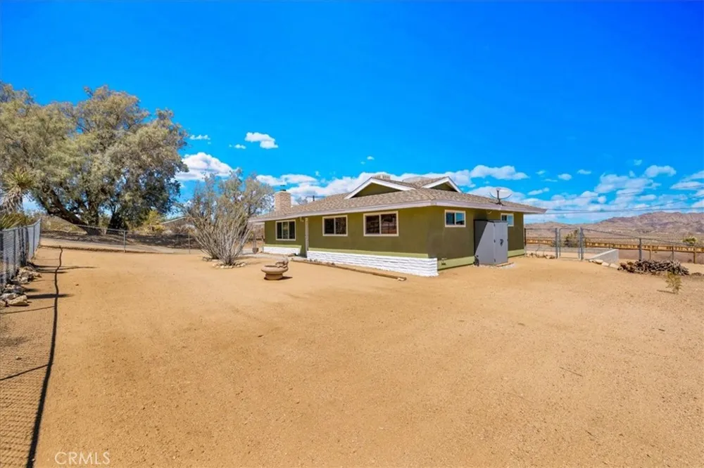 60796 Natoma Trail Joshua Tree, CA 92252