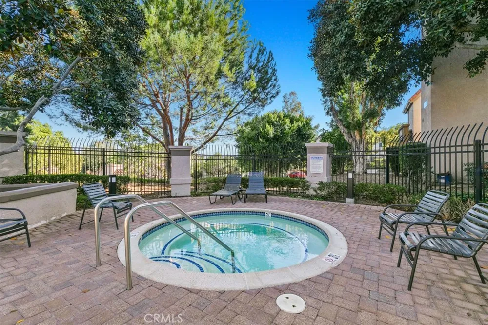 28081 Montecito #7 Laguna Niguel, CA 92677