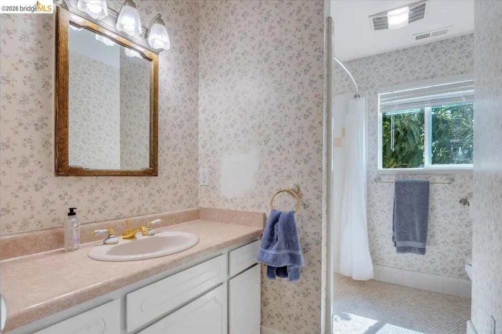 9790 O Neil Ct Jamestown, CA 95327