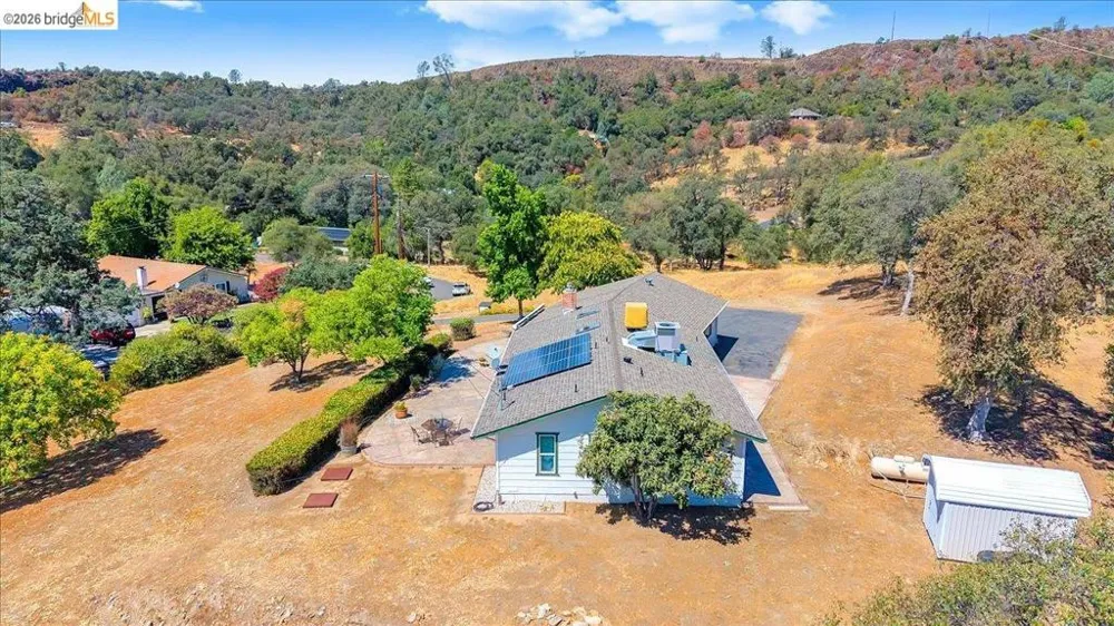 9790 O Neil Ct Jamestown, CA 95327