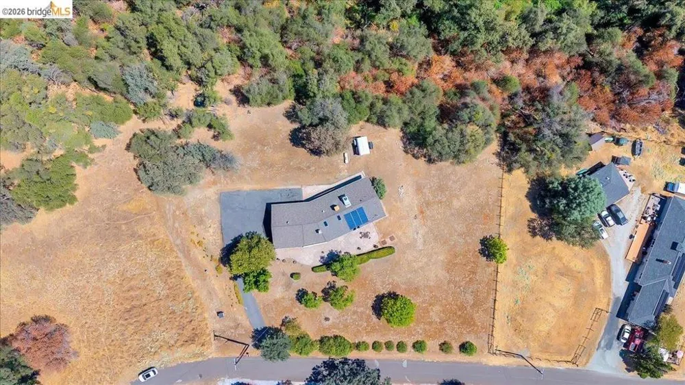 9790 O Neil Ct Jamestown, CA 95327