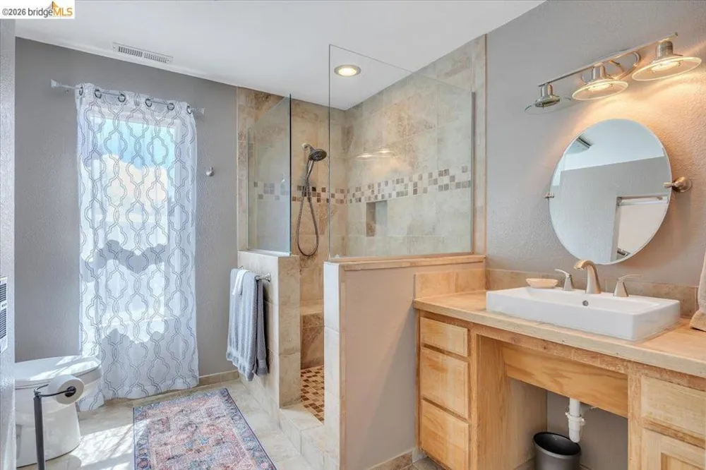 9790 O Neil Ct Jamestown, CA 95327