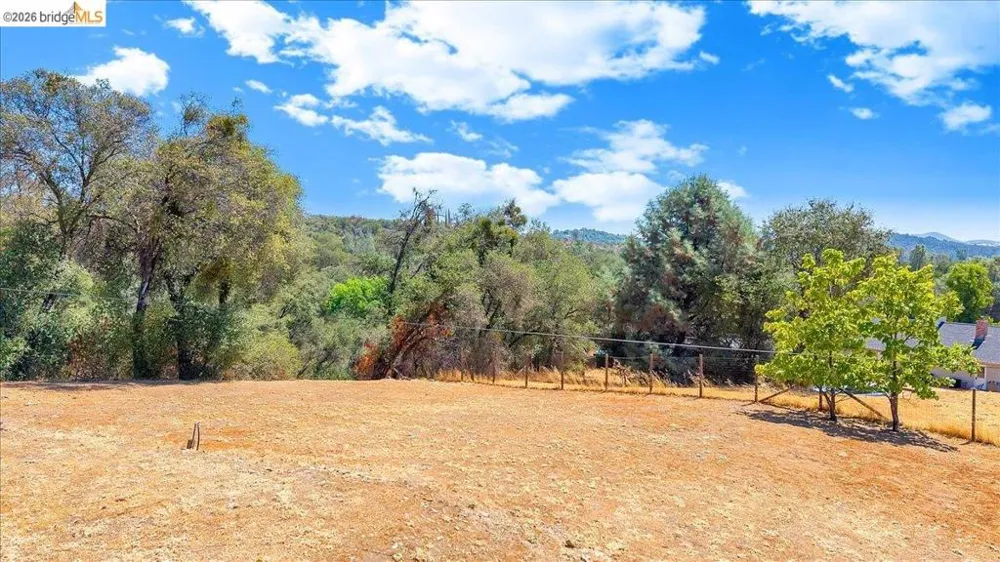 9790 O Neil Ct Jamestown, CA 95327