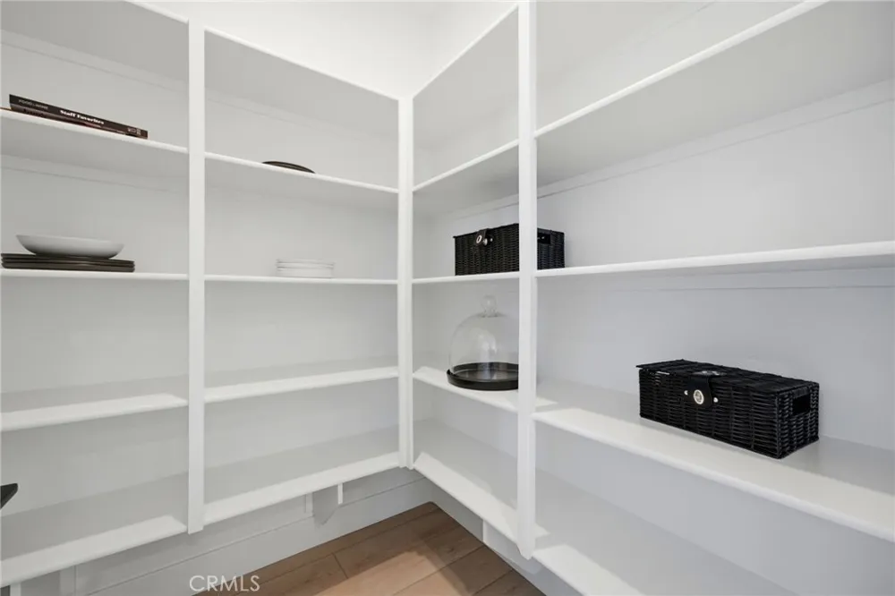 9315 Via Azul Pico Rivera, CA 90660