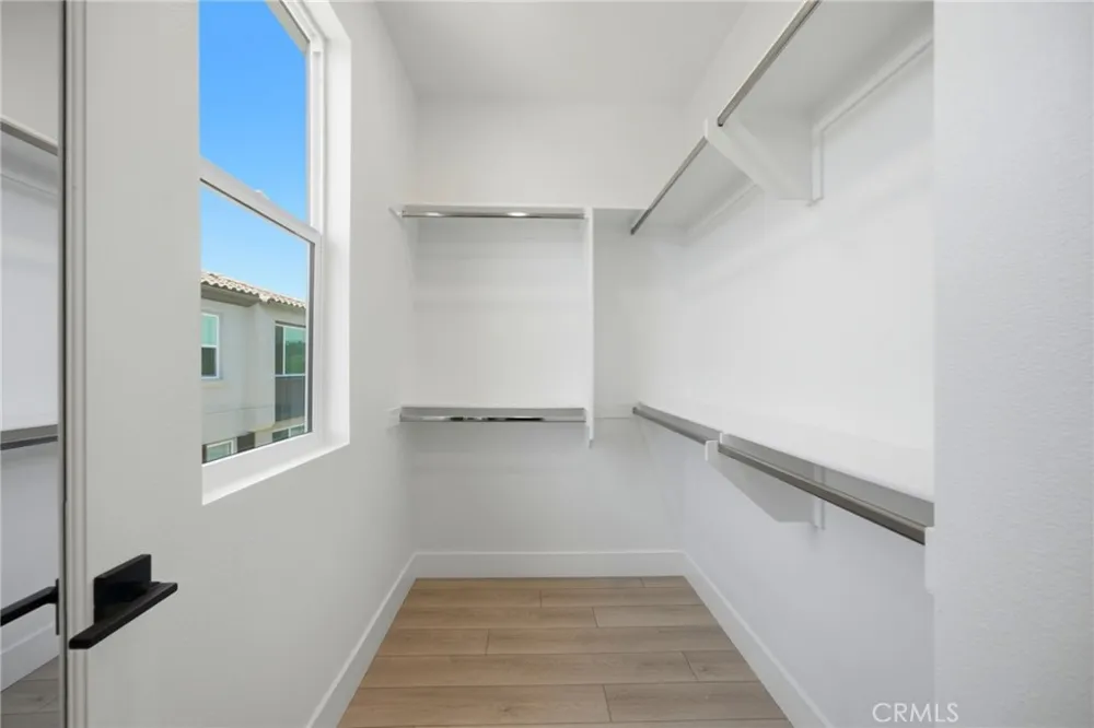 9315 Via Azul Pico Rivera, CA 90660
