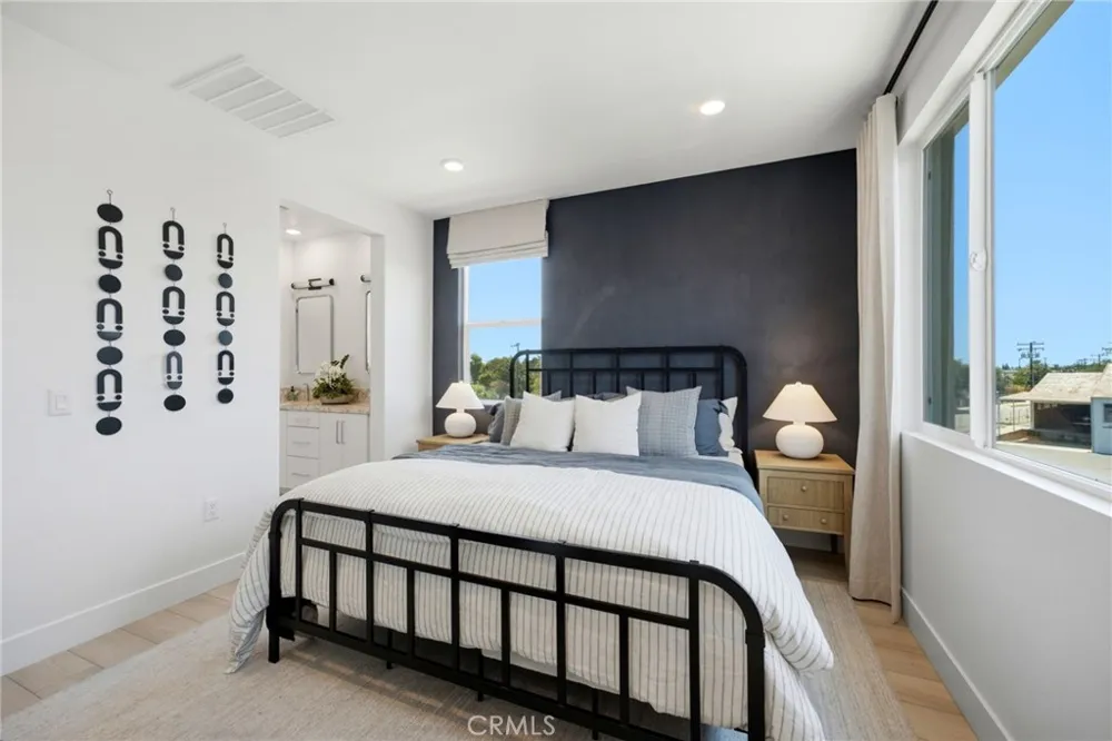 9315 Via Azul Pico Rivera, CA 90660