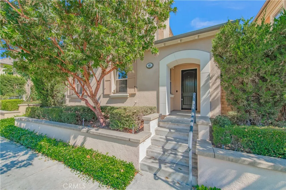 83 Twin Gables Irvine, CA 92620