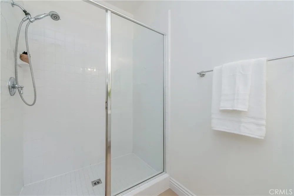 83 Twin Gables Irvine, CA 92620