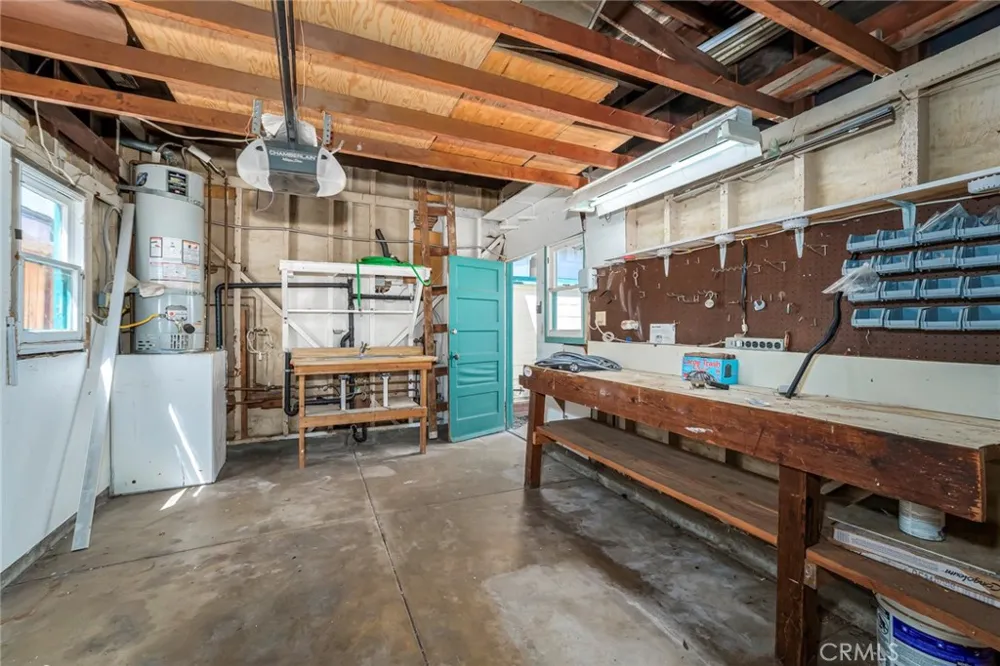 206 La Verne Long Beach, CA 90803