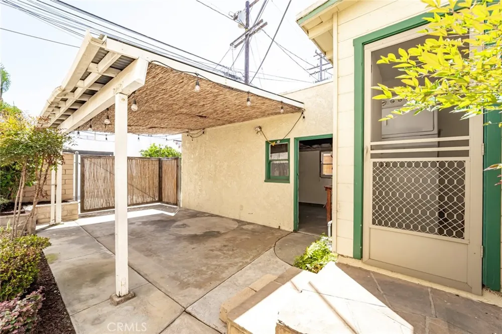 206 La Verne Long Beach, CA 90803