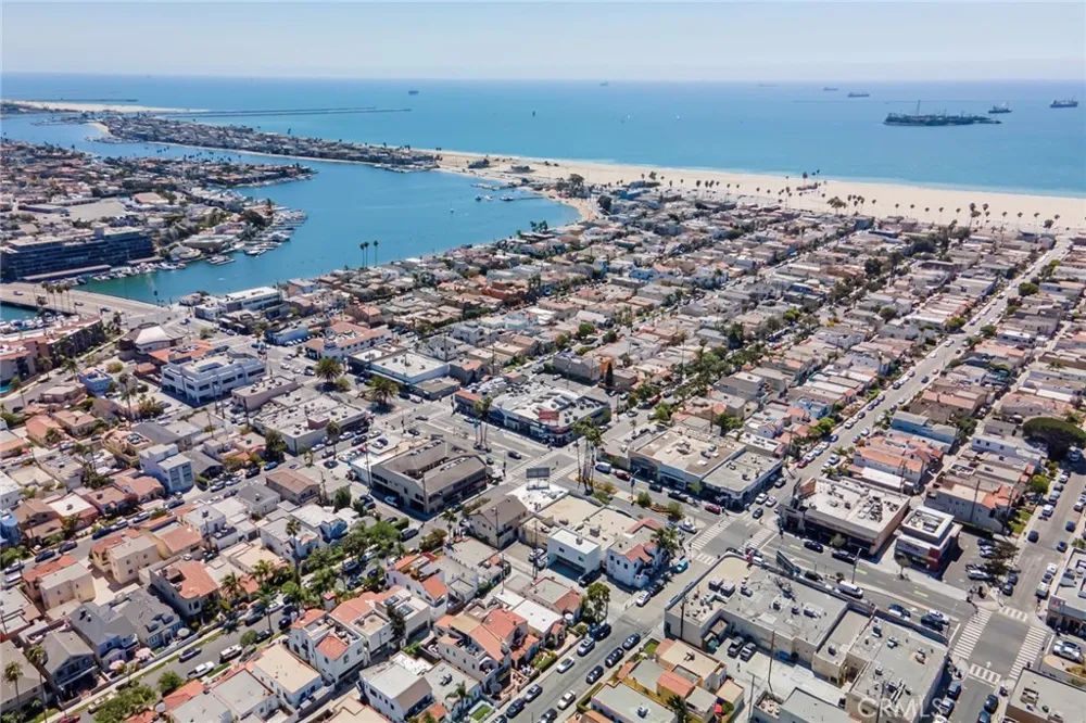 206 La Verne Long Beach, CA 90803