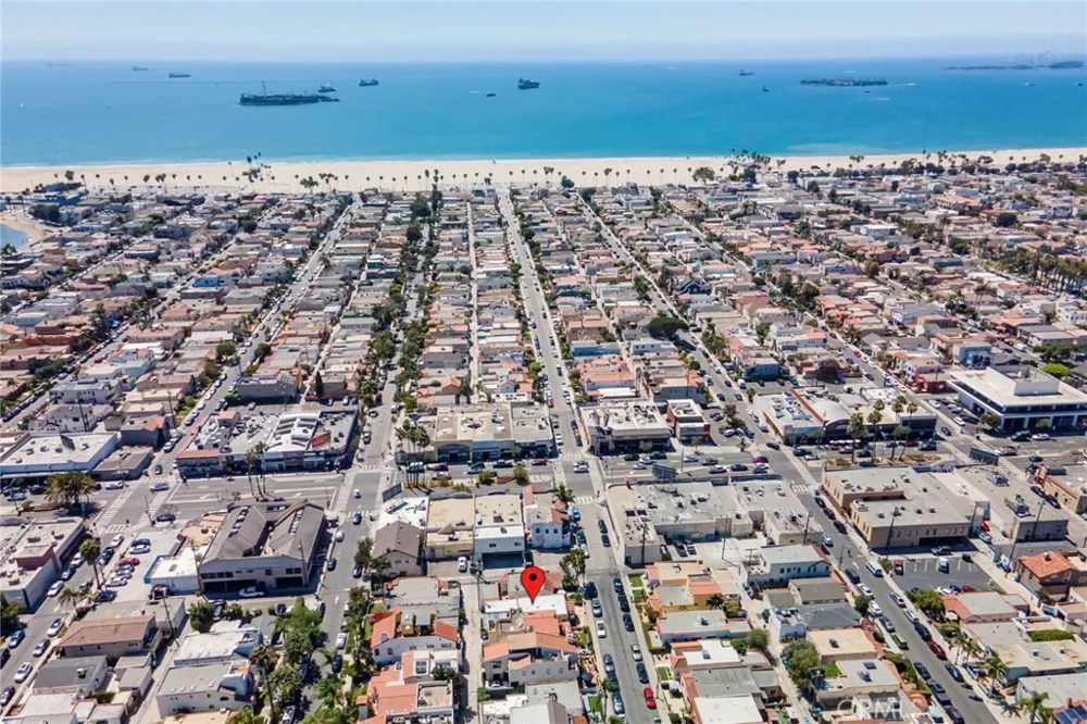 206 La Verne Long Beach, CA 90803