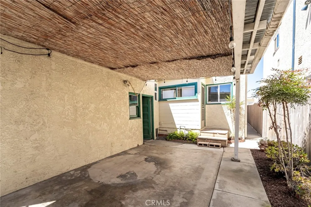206 La Verne Long Beach, CA 90803