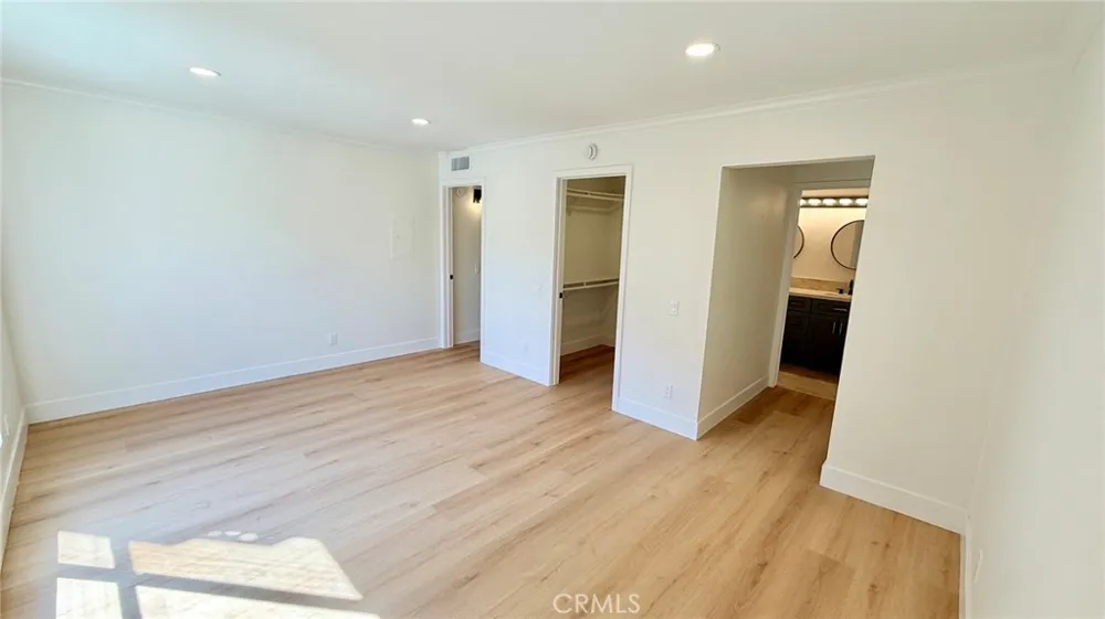 225 Rose Street #104 Burbank, CA 91505