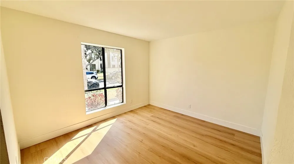225 Rose Street #104 Burbank, CA 91505