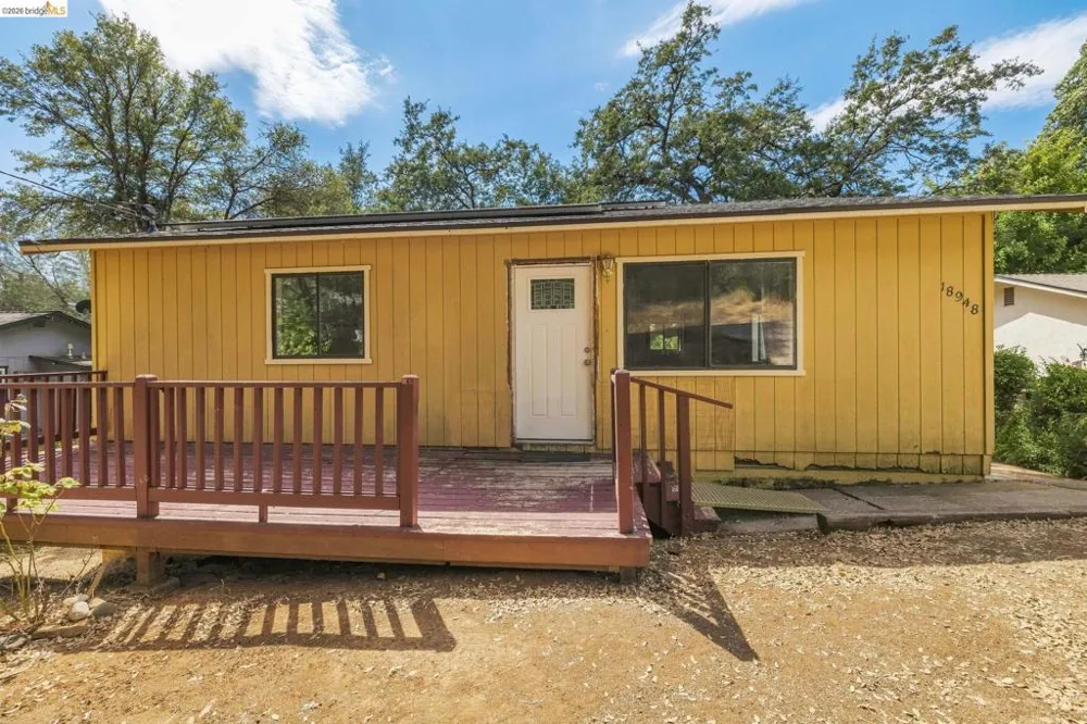 18948 North Drive Jamestown, CA 95327