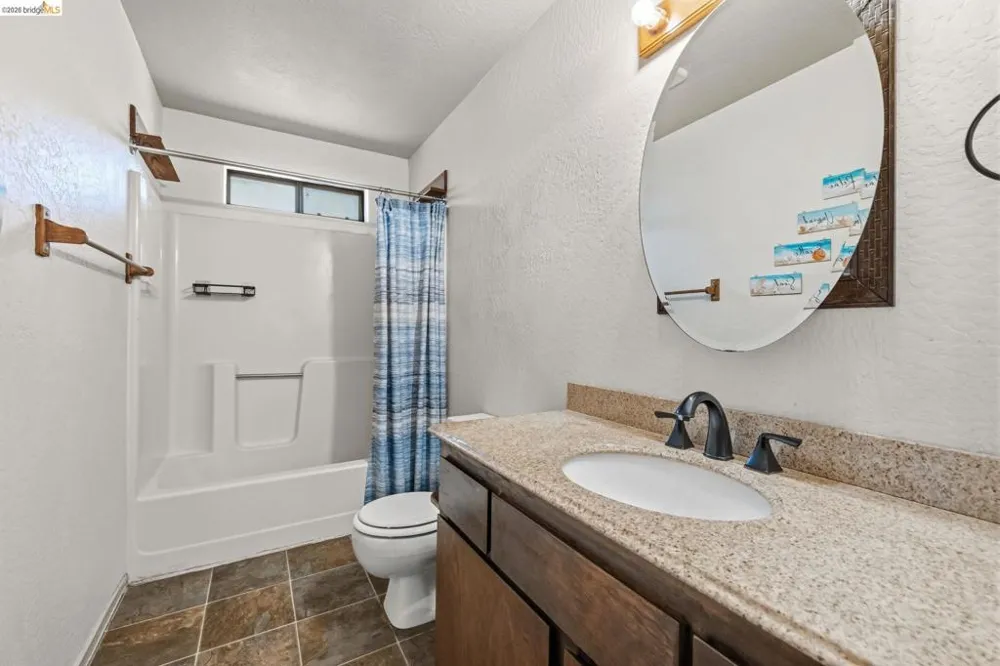 18948 North Drive Jamestown, CA 95327