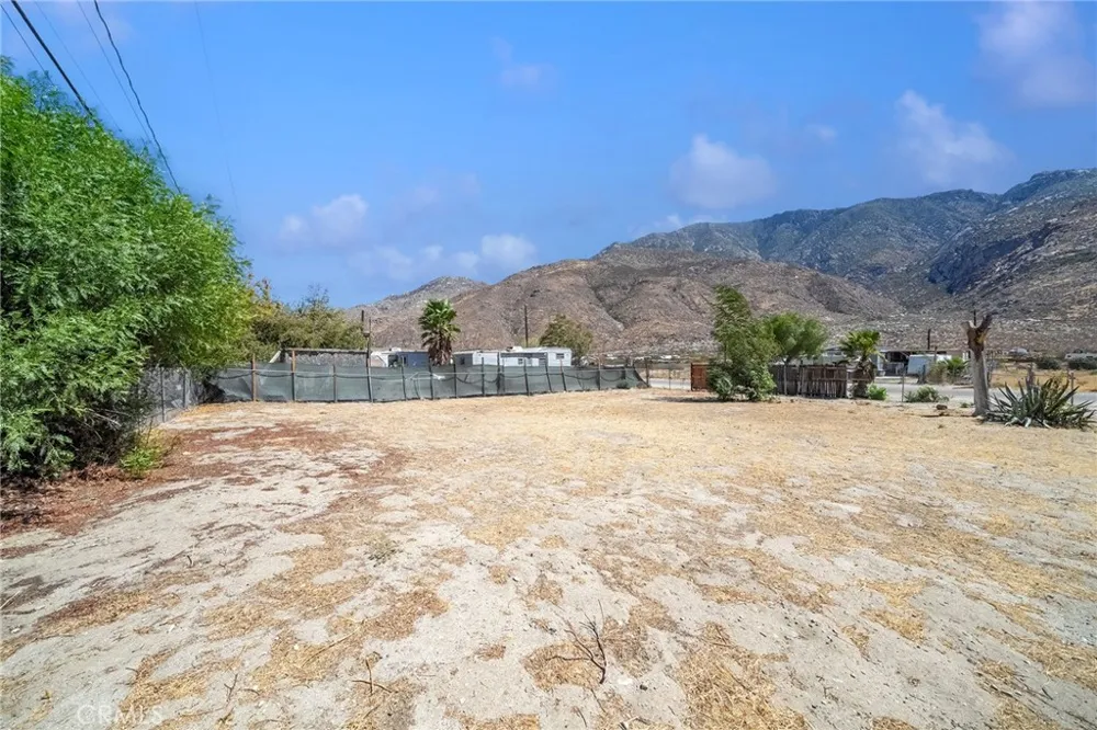 Esperanza Cabazon, CA 92230