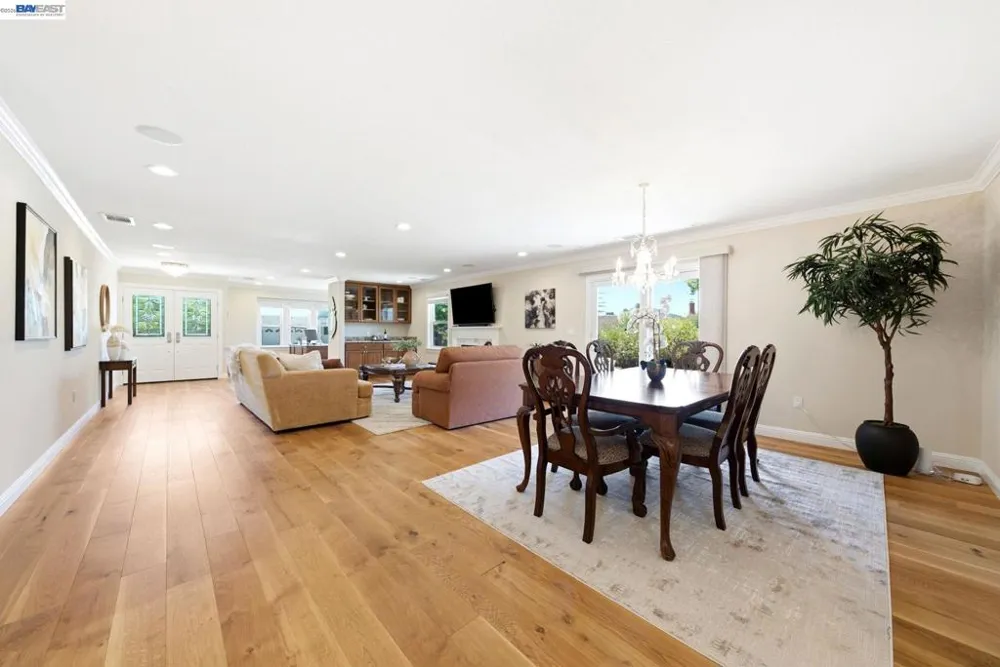 2122 Wilmington Drive Walnut Creek, CA 94596