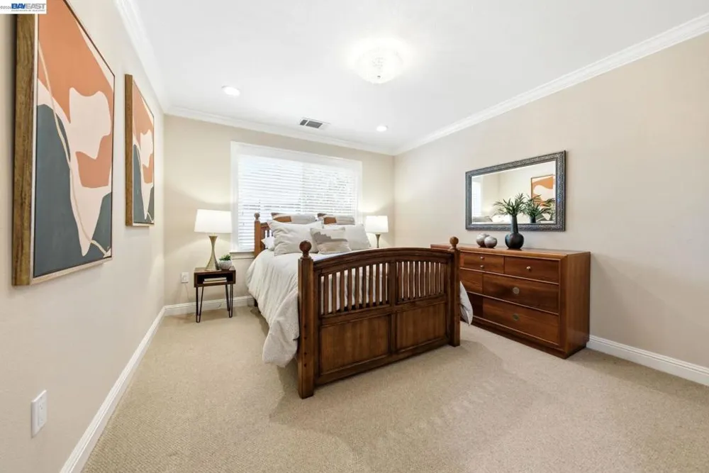2122 Wilmington Drive Walnut Creek, CA 94596