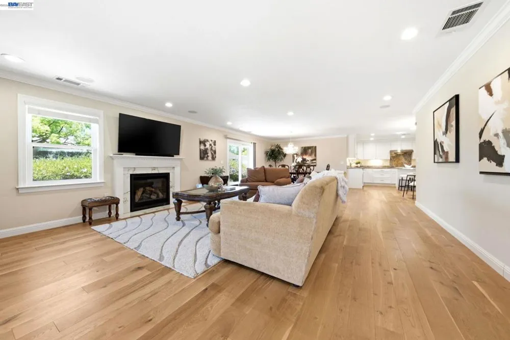 2122 Wilmington Drive Walnut Creek, CA 94596