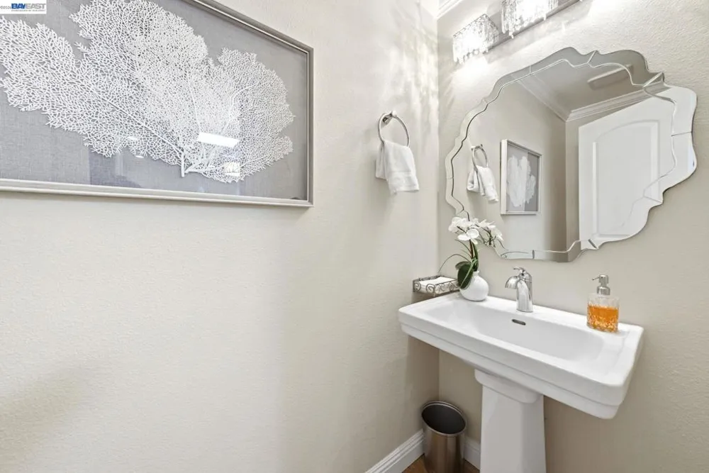 2122 Wilmington Drive Walnut Creek, CA 94596
