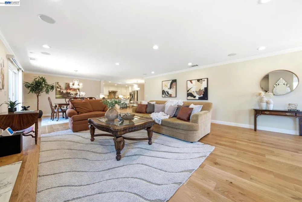 2122 Wilmington Drive Walnut Creek, CA 94596