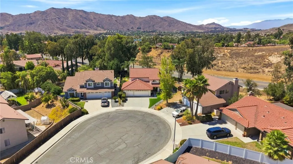 24221 Summit Ridge Circle Moreno Valley, CA 92557