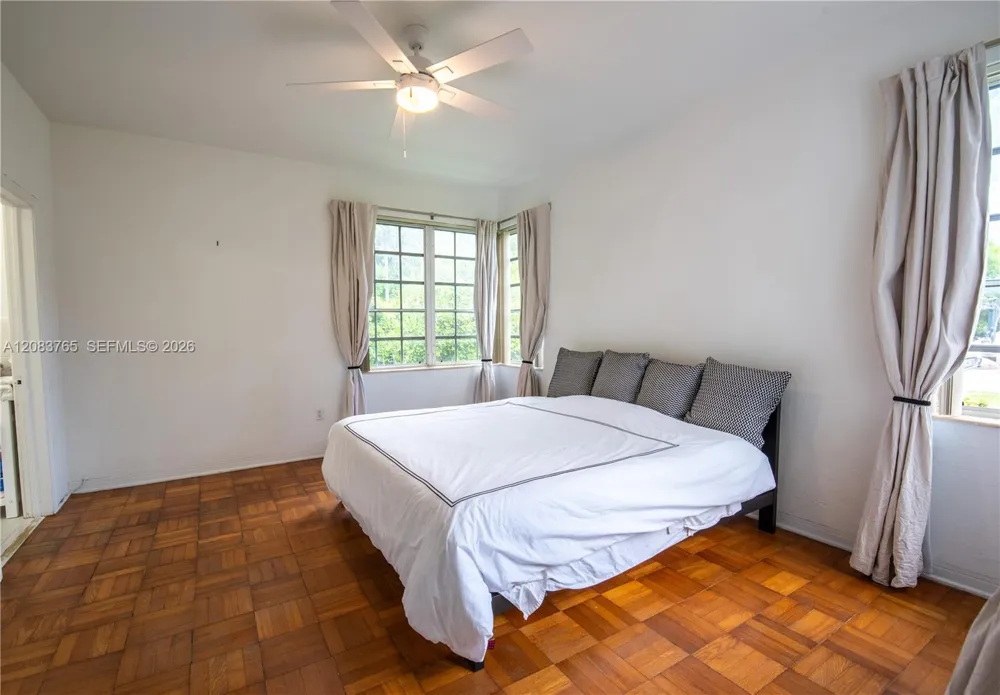 85 S Hibiscus Dr Miami Beach, FL 33139