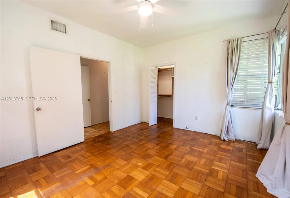 85 S Hibiscus Dr Miami Beach, FL 33139